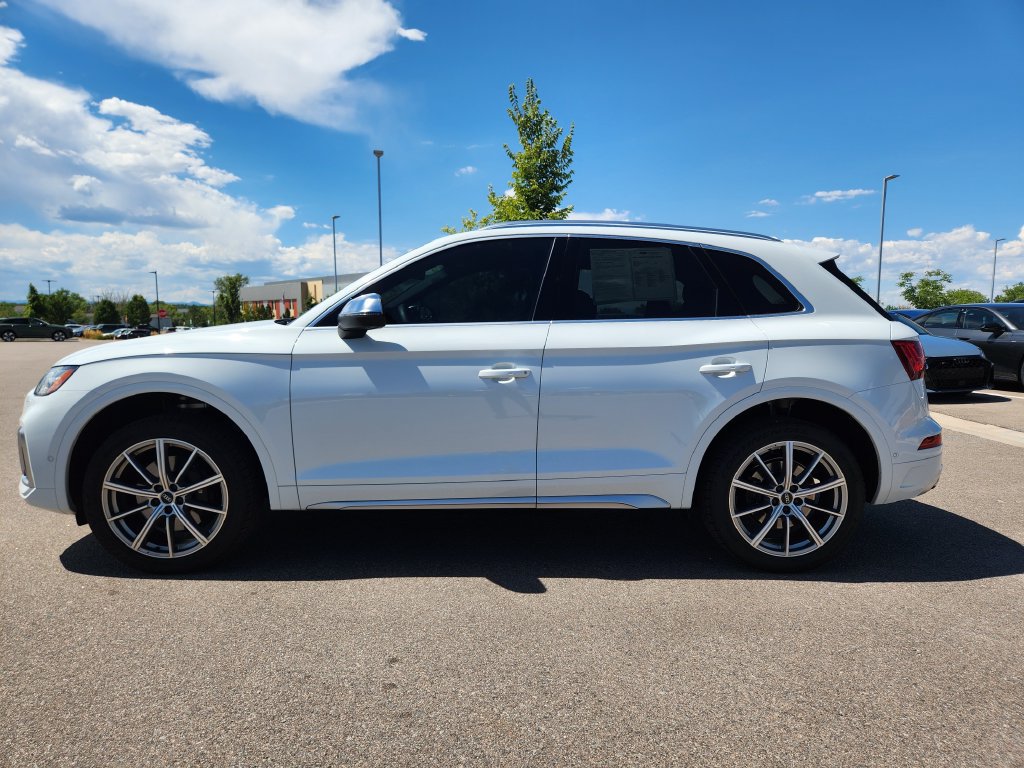 Used 2021 Audi SQ5 Prestige w/ Prestige Package AWD/4WD image 2