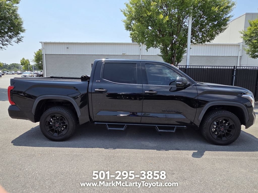 Used 2023 Toyota Tundra SR5 w/ SR5 Convenience Package AWD/4WD image 4