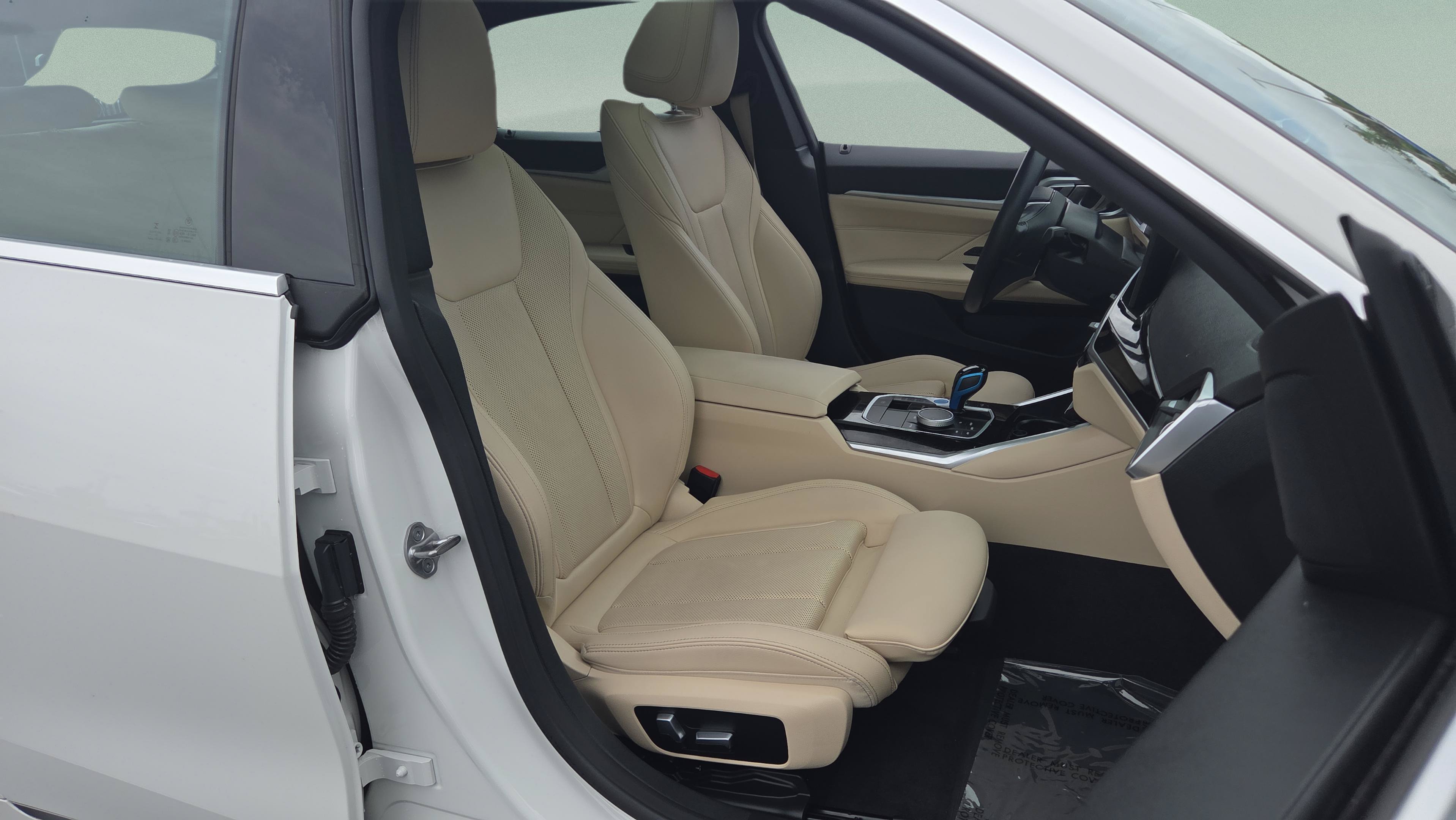 Certified 2022 BMW i4 eDrive40 RWD image 17