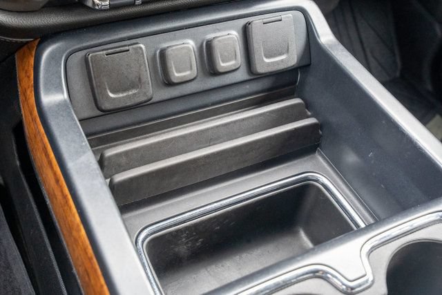 Used 2018 Chevrolet Silverado 2500 High Country w/ Duramax Plus Package AWD/4WD image 27