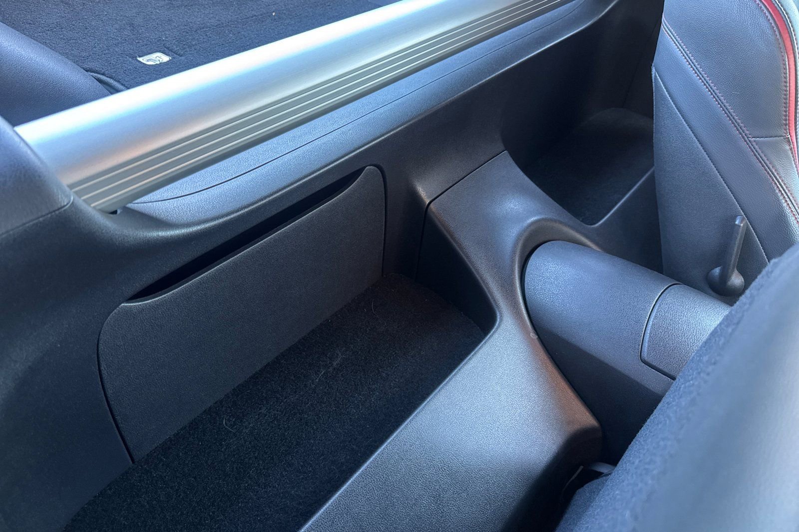 Used 2020 Nissan 370Z image 18