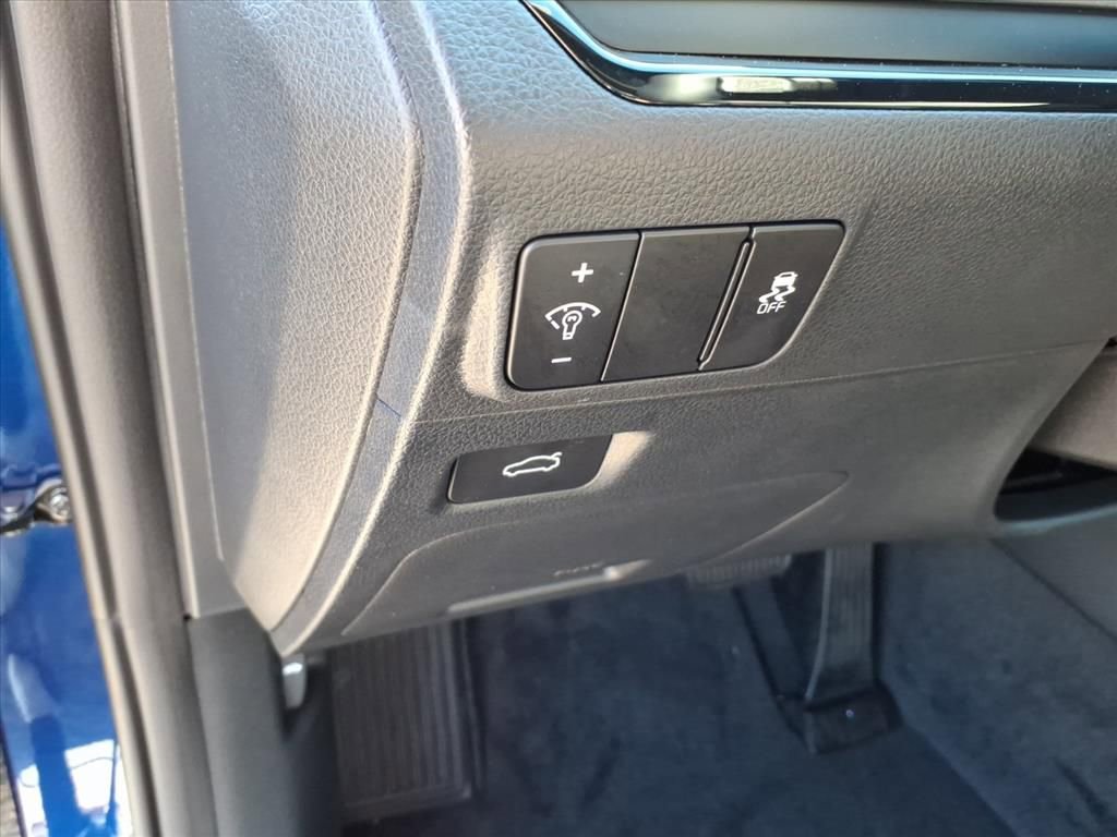 New 2026 Kia K5 GT-Line image 17