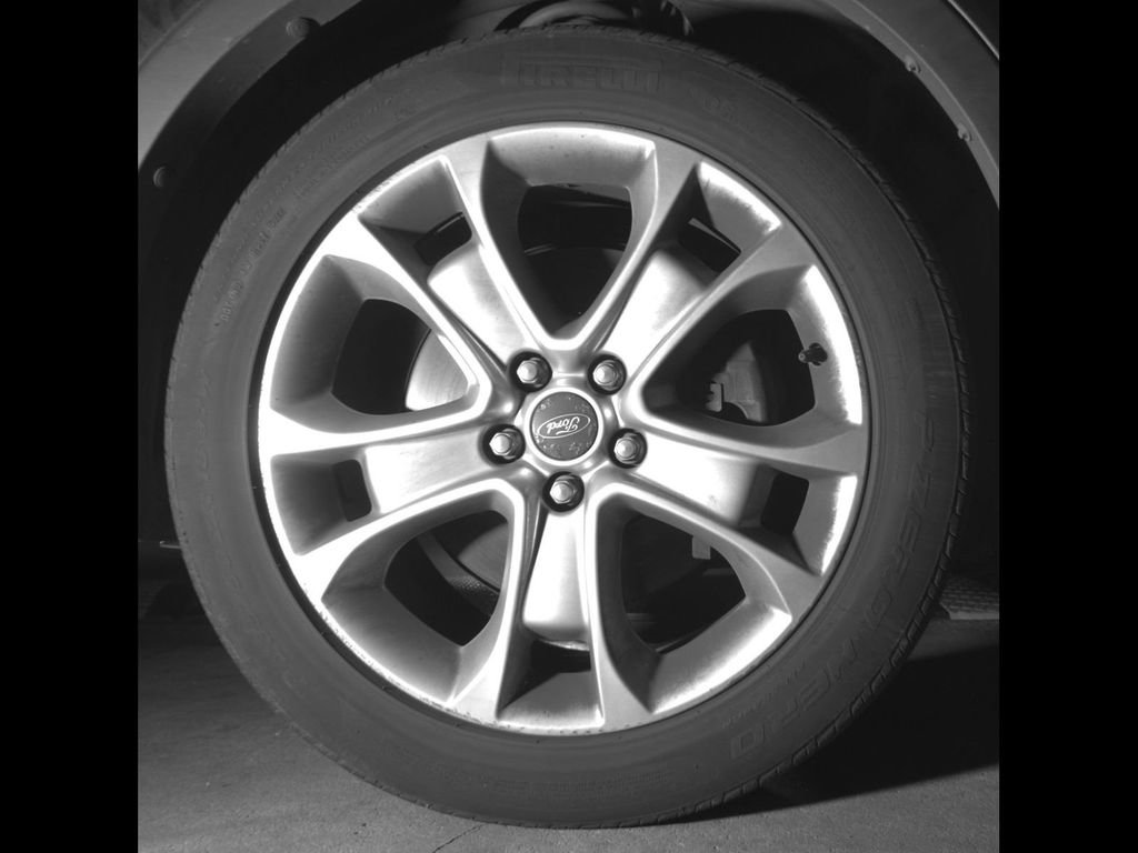 Used 2016 Ford Escape Titanium FWD image 9