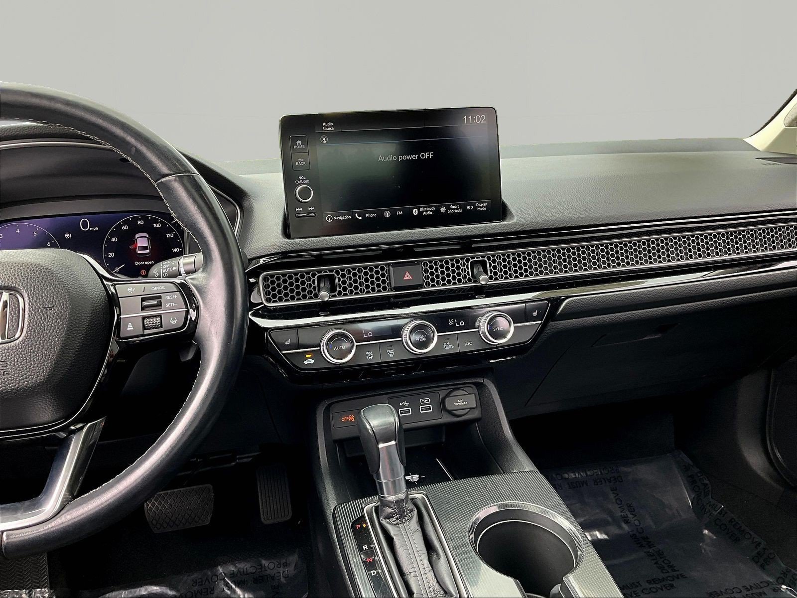 Used 2022 Honda Civic Touring image 9