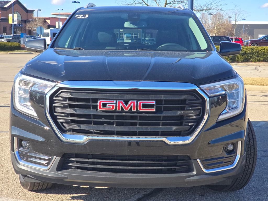 Used 2023 GMC Terrain SLT image 10