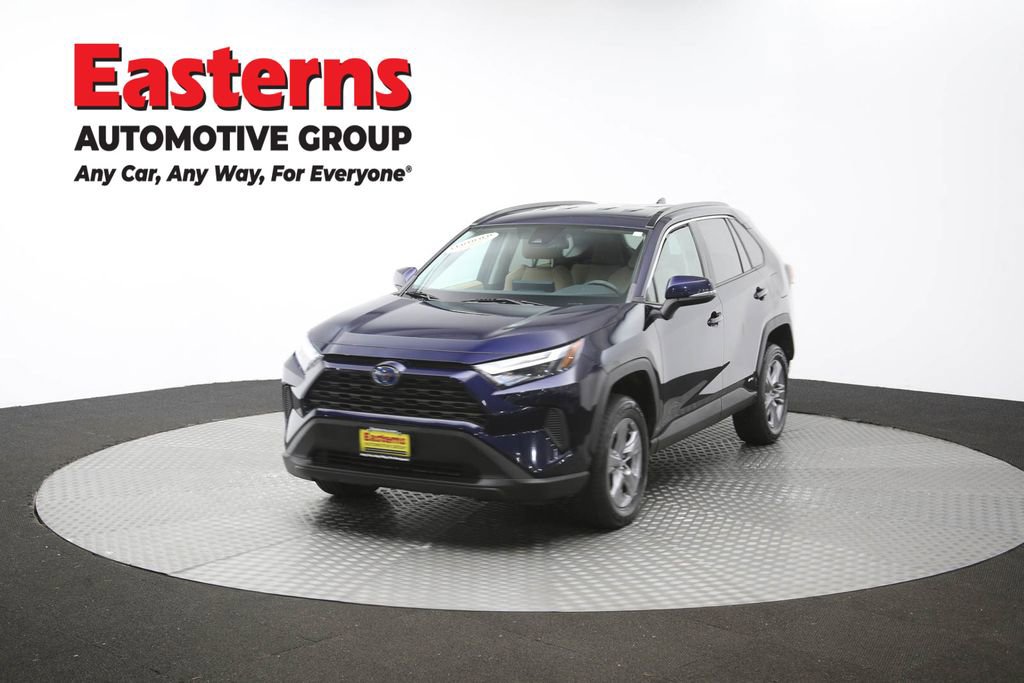 Used 2022 Toyota RAV4 XLE AWD/4WD image 59