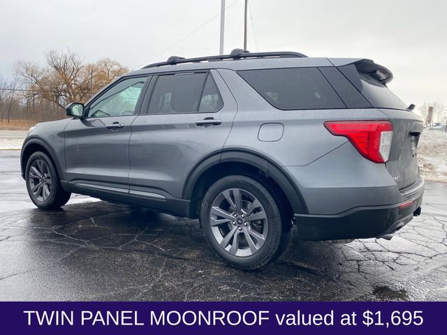 Used 2023 Ford Explorer XLT w/ Equipment Group 202A image 6
