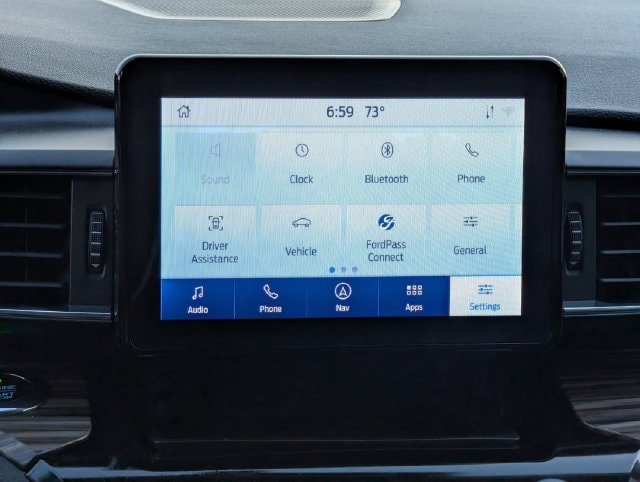 Used 2021 Ford Explorer Limited w/ Equipment Group 301A RWD image 15