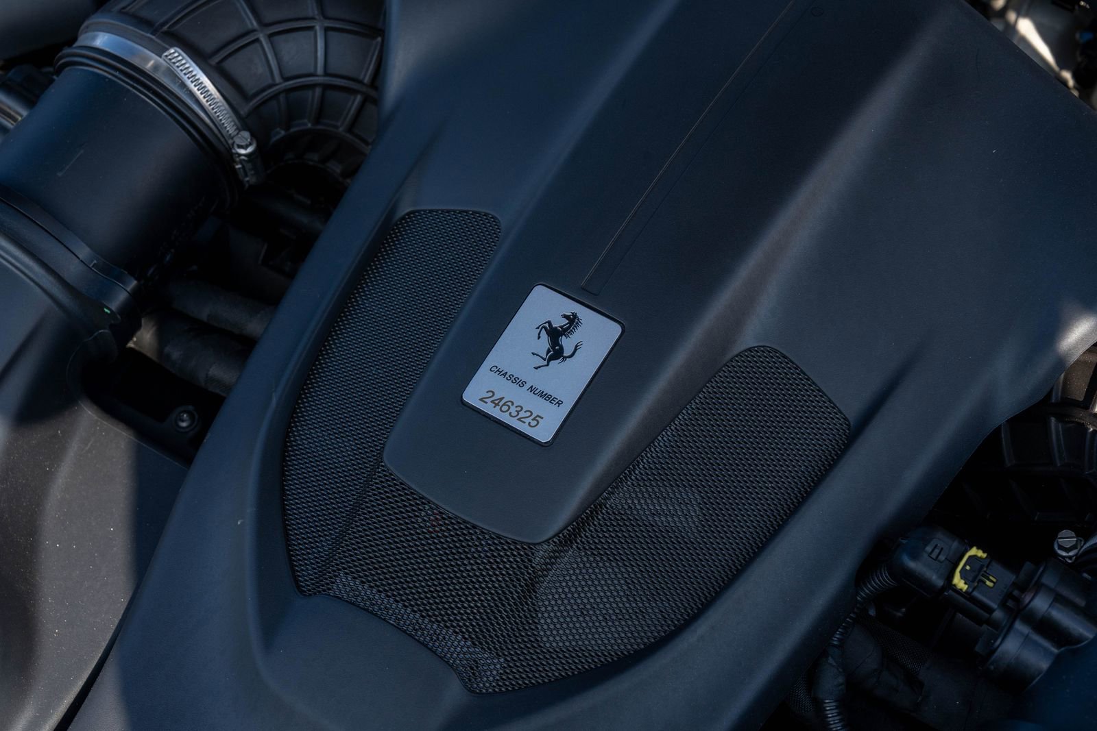 Used 2019 Ferrari Portofino image 23