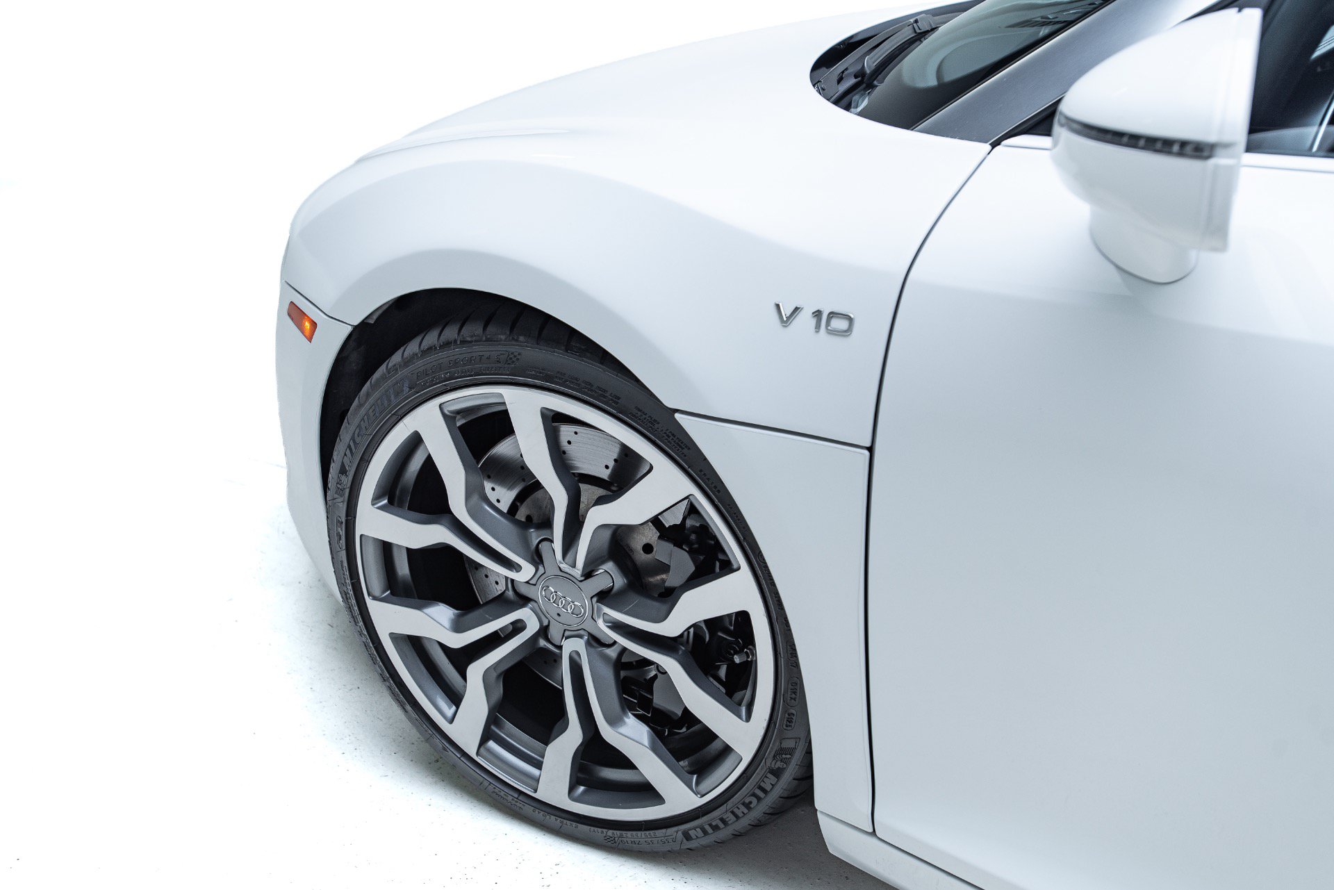 Used 2012 Audi R8 V10 AWD/4WD image 10