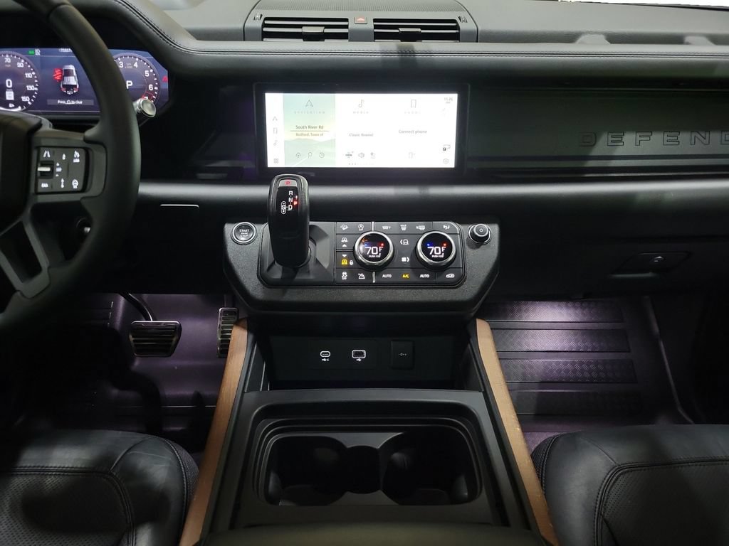 Used 2020 Land Rover Defender 110 X AWD/4WD image 25