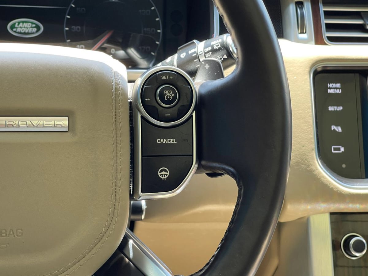 Used 2014 Land Rover Range Rover Supercharged AWD/4WD image 30