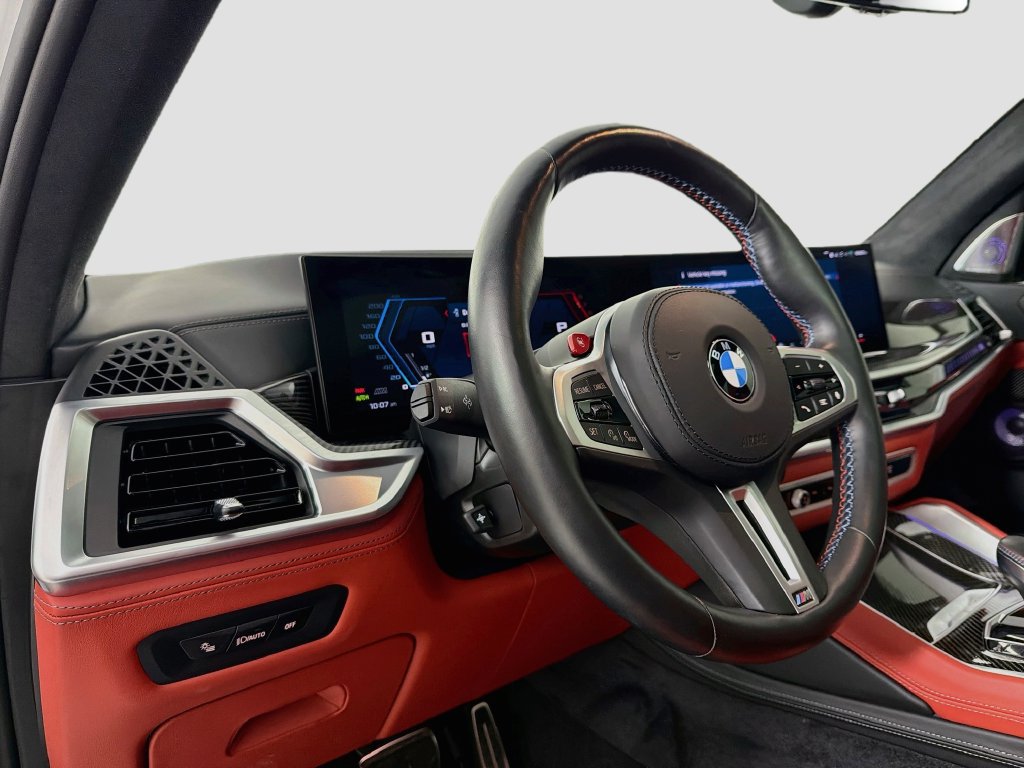 Used 2025 BMW X5 M Competition w/ Executive Package AWD/4WD image 9