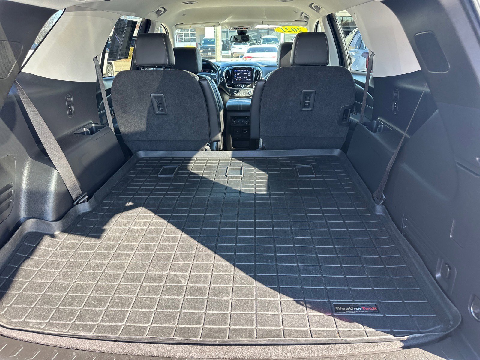 Used 2021 Chevrolet Traverse RS image 11