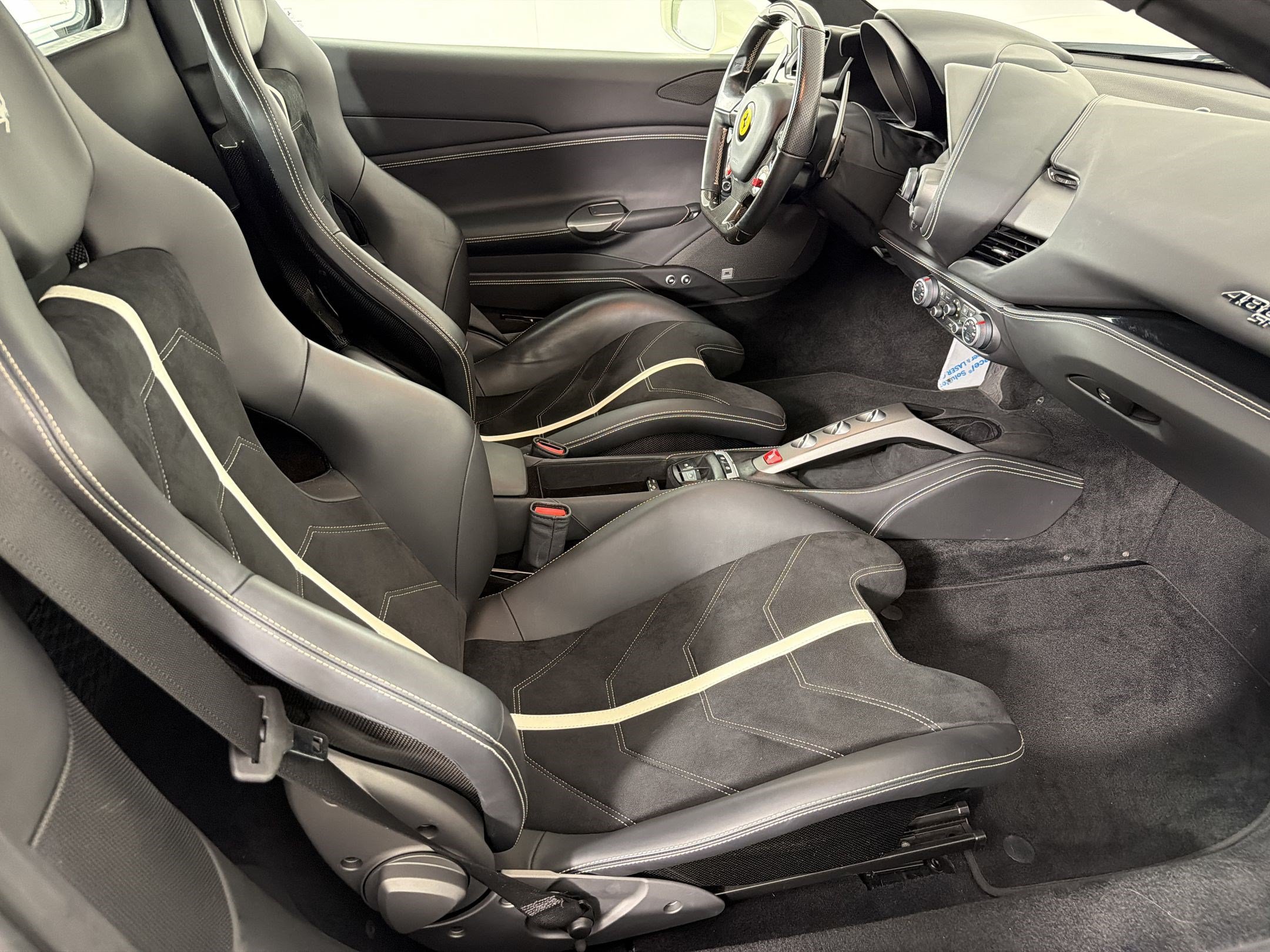 Used 2017 Ferrari 488 Spider RWD image 31