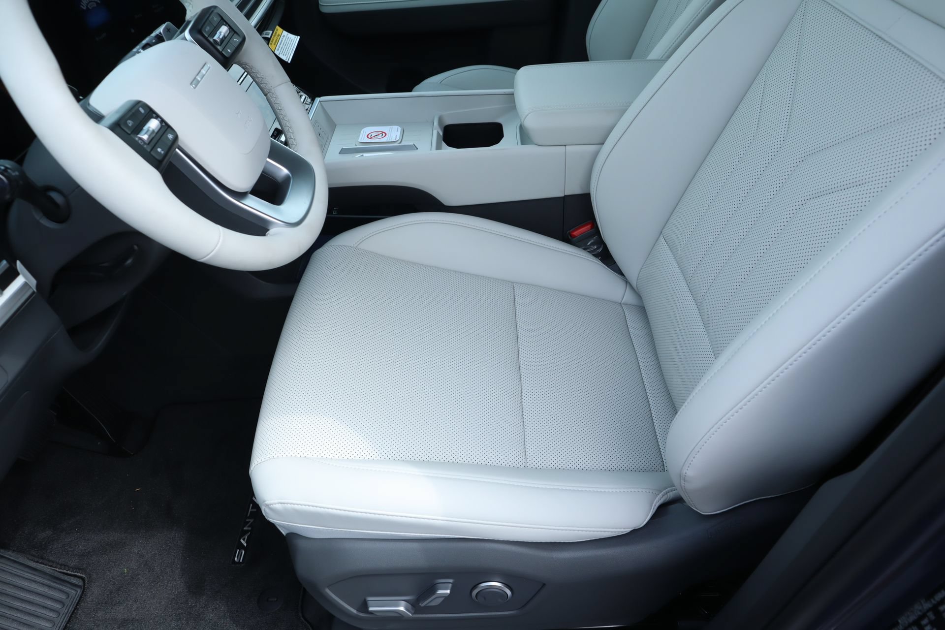 New 2026 Hyundai Santa Fe SEL FWD image 10