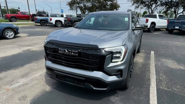 New 2026 GMC Terrain Elevation w/ Black Edition FWD image 5