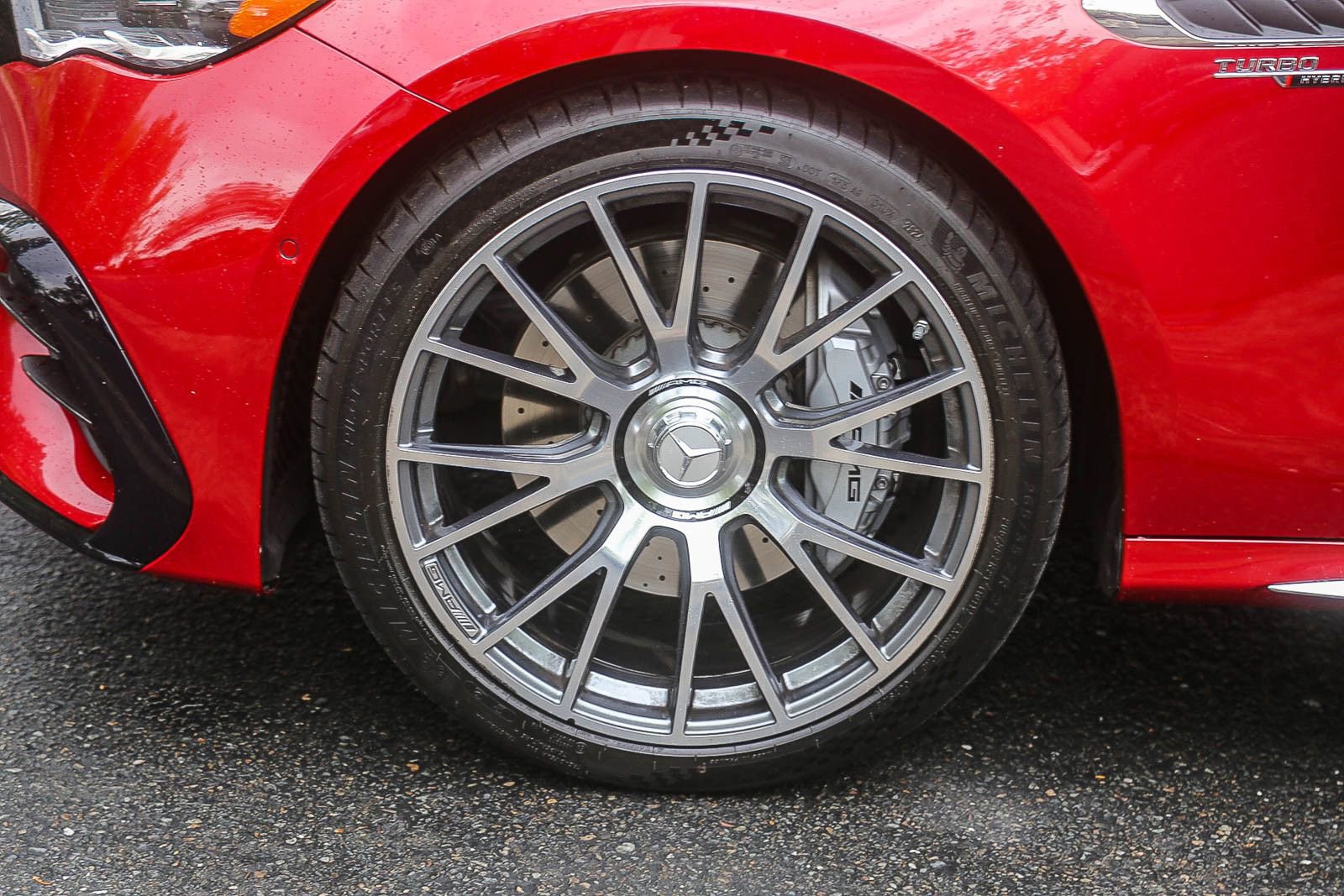 Certified 2025 Mercedes-Benz E 53 AMG e 4MATIC Sedan w/ Driver Assistance Package image 9