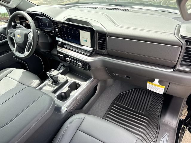 New 2026 Chevrolet Silverado 1500 LTZ w/ LTZ Convenience Package II AWD/4WD image 14