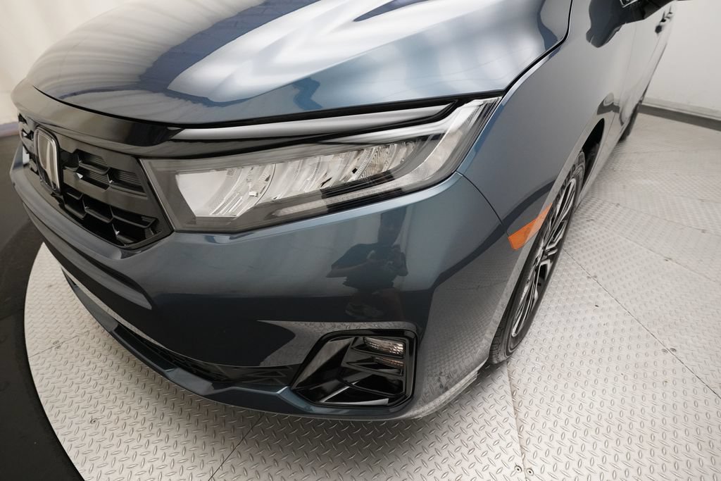 Certified 2026 Honda Odyssey Elite image 24