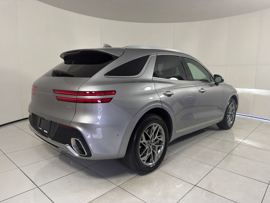 Used 2023 Genesis GV70 2.5T w/ Advanced Package AWD/4WD image 5