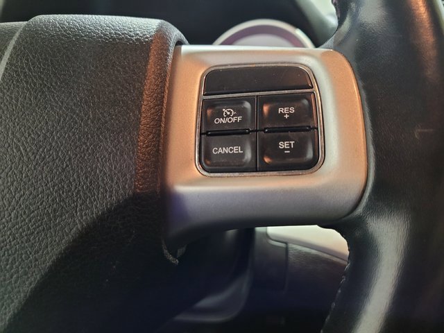 Used 2020 Dodge Journey SE w/ SE Popular Equipment Group image 30