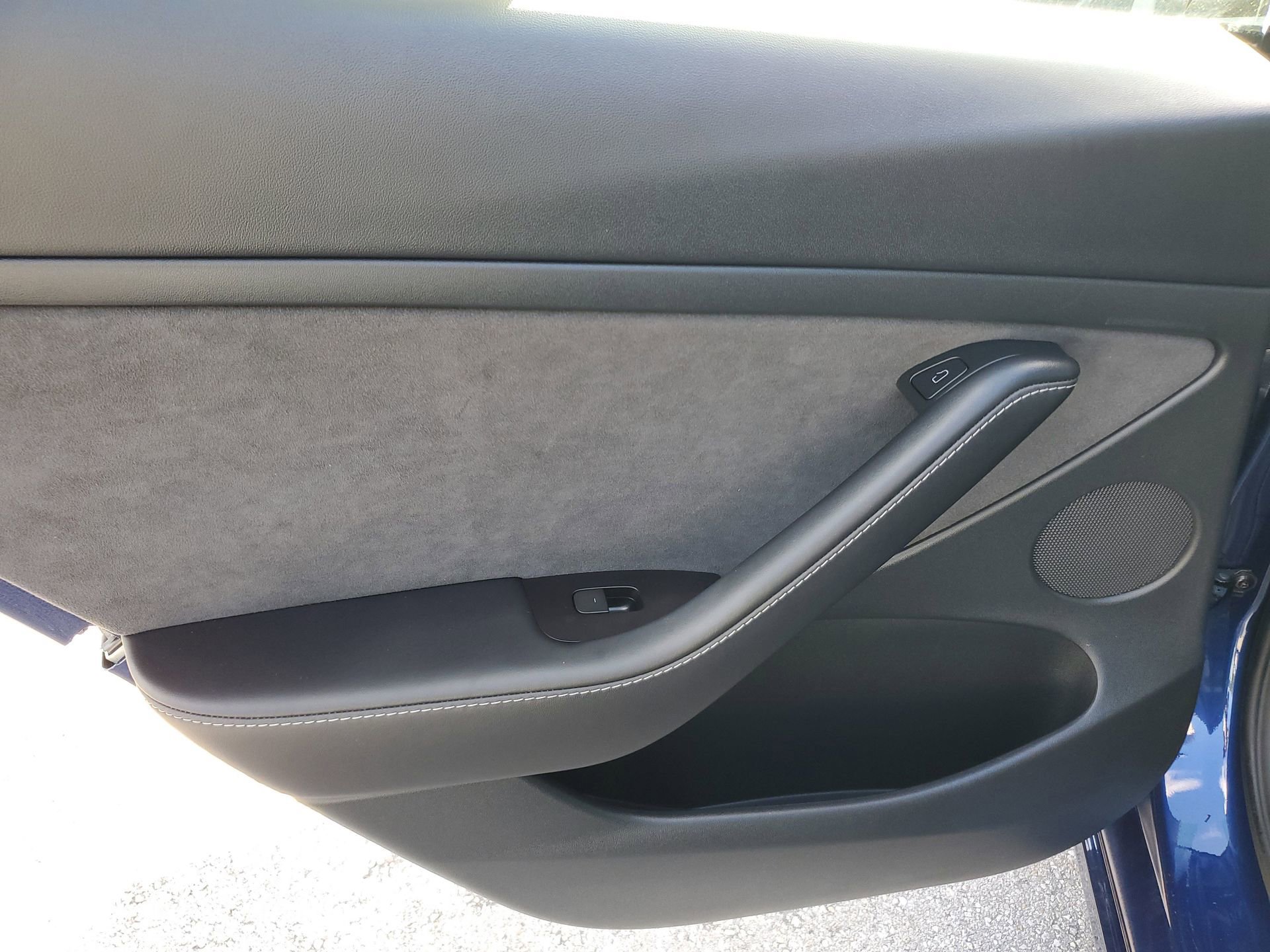 Used 2023 Tesla Model 3 Performance image 10