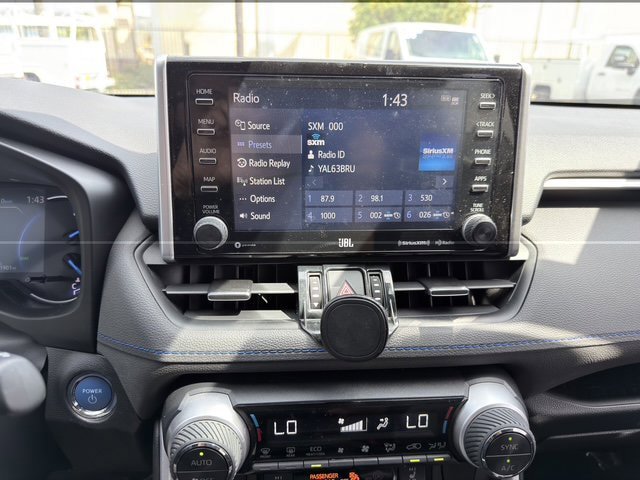 Used 2021 Toyota RAV4 XSE AWD/4WD image 21