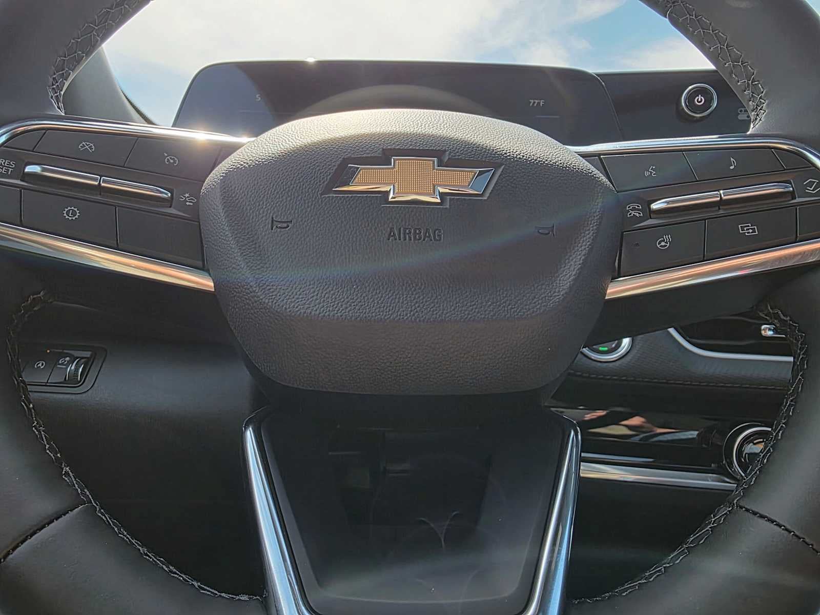 New 2026 Chevrolet Equinox LT w/ Safety and Technology Package AWD/4WD image 24