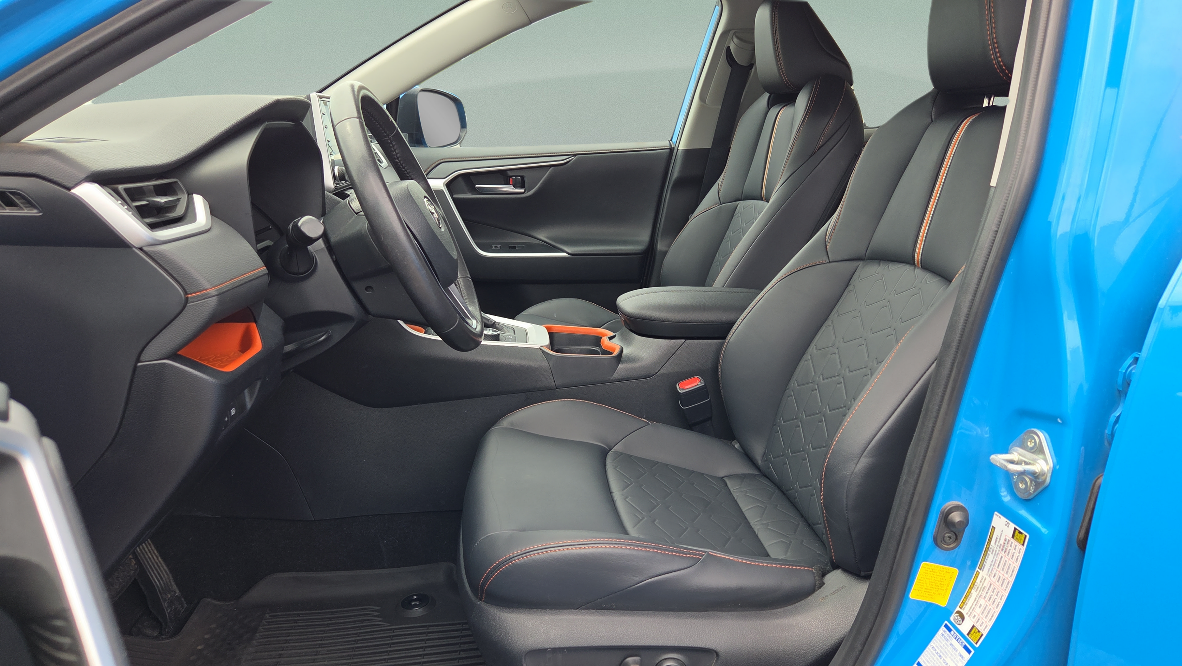 Used 2020 Toyota RAV4 Adventure AWD/4WD image 10