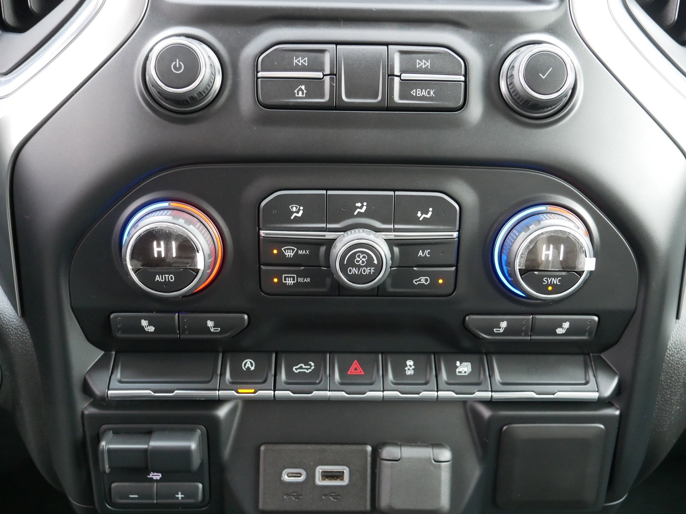 Used 2019 Chevrolet Silverado 1500 RST w/ All-Star Edition image 23