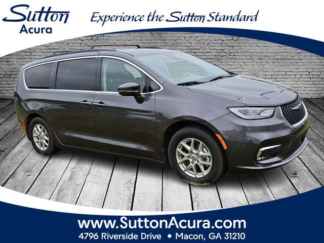 Used 2022 Chrysler Pacifica Touring-L FWD image 1