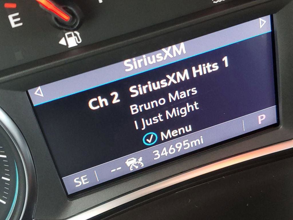 Used 2022 Chevrolet Equinox Premier image 11