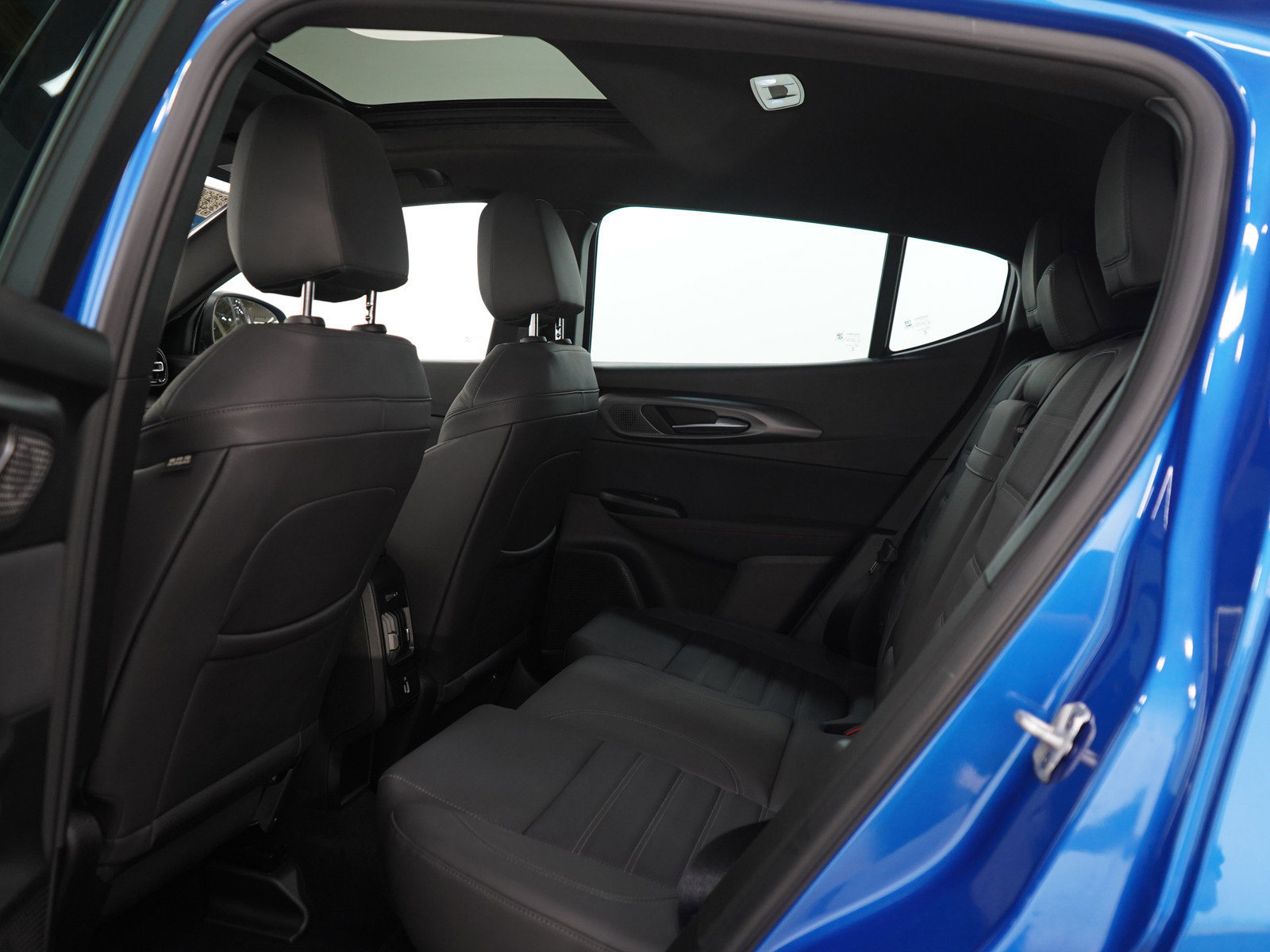 Used 2024 Dodge Hornet GT AWD/4WD image 16