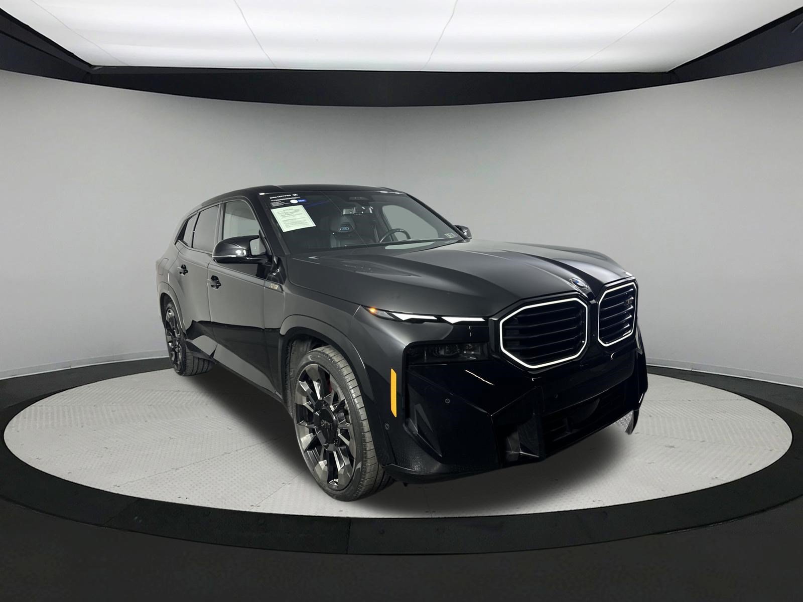 Certified 2023 BMW XM AWD/4WD image 2