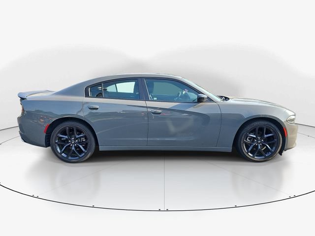 Used 2023 Dodge Charger SXT w/ Blacktop Package RWD image 2