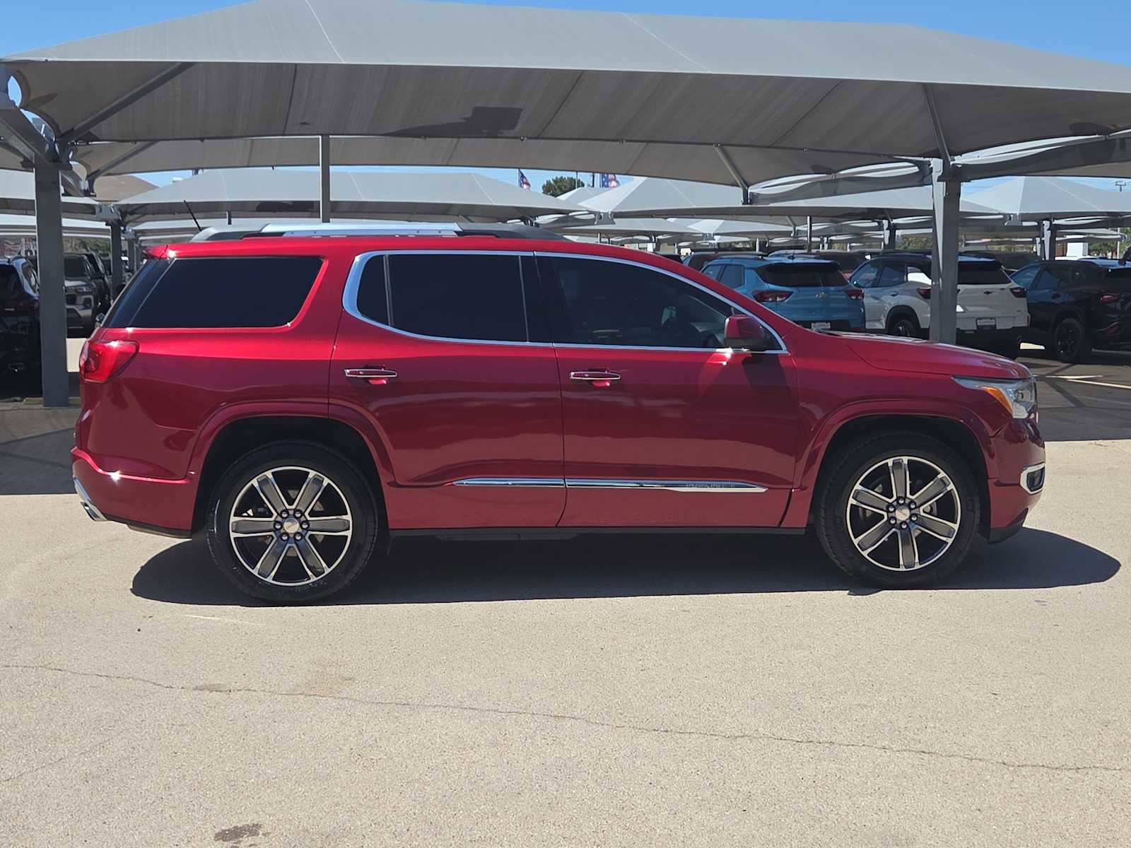Used 2019 GMC Acadia Denali w/ Technology Package image 9