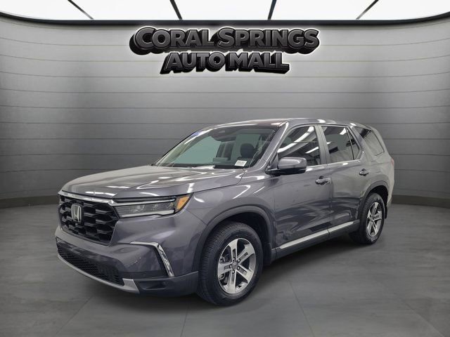 Certified 2024 Honda Pilot EX-L image 3