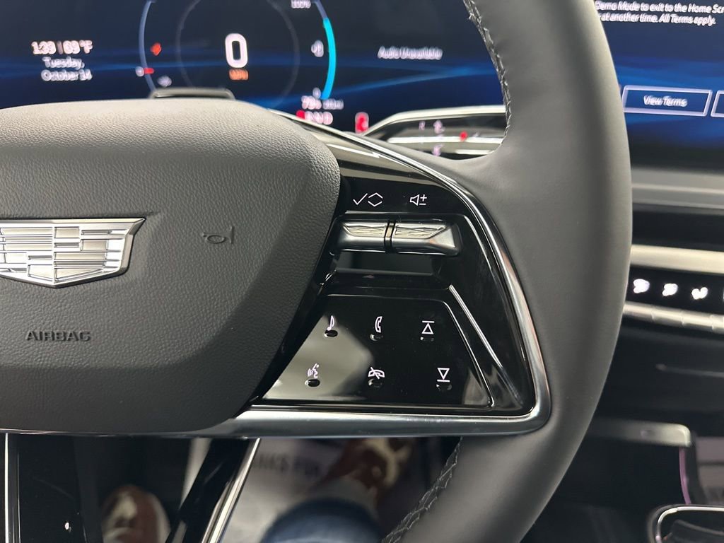 New 2026 Cadillac Lyriq Luxury image 35