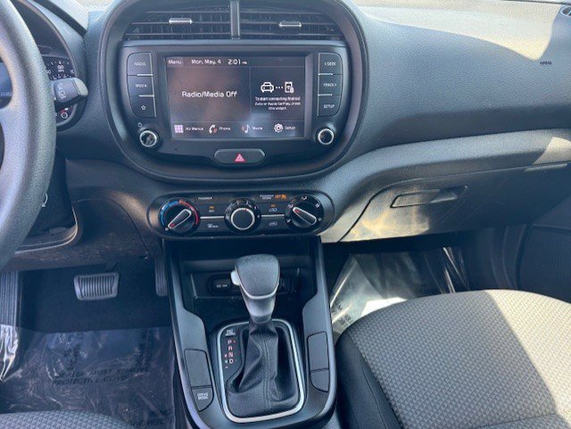Used 2022 Kia Soul LX w/ Technology Package FWD image 18