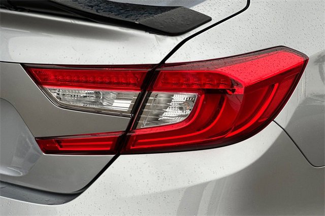 Used 2020 Honda Accord Sport image 29