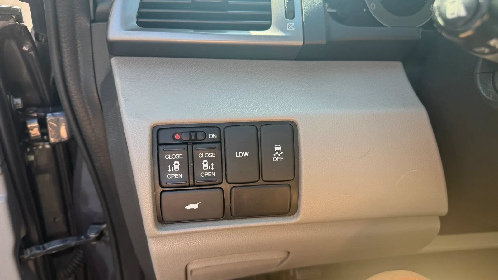 Used 2015 Honda Odyssey EX-L image 16