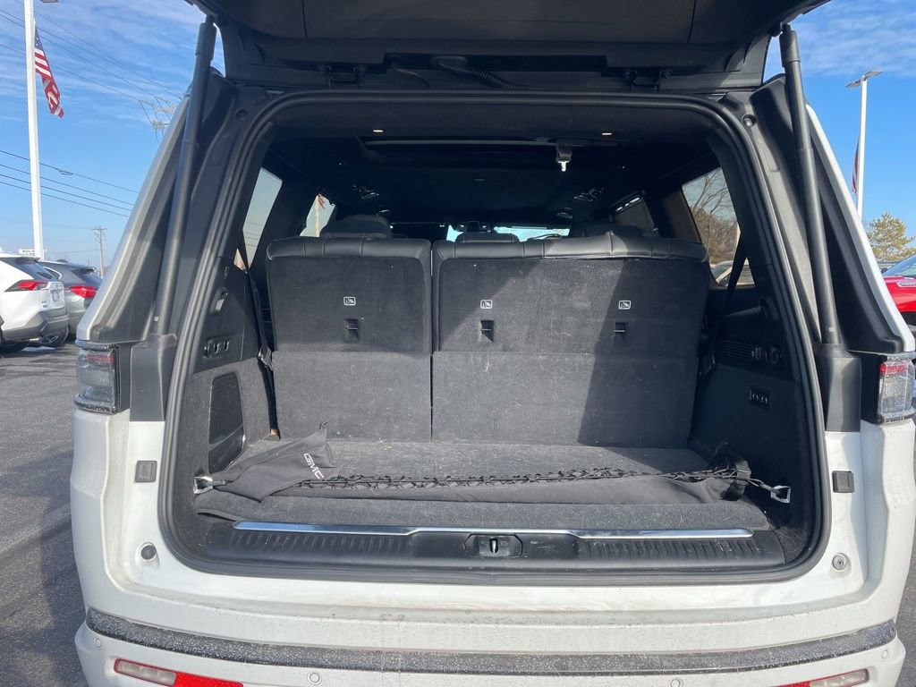 Used 2022 Jeep Grand Wagoneer Series II image 35