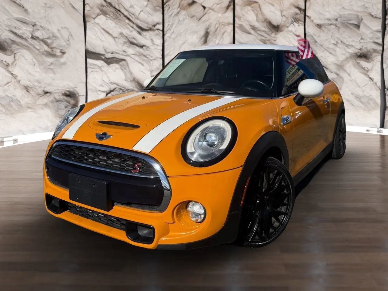 Used 2014 MINI Cooper S image 2