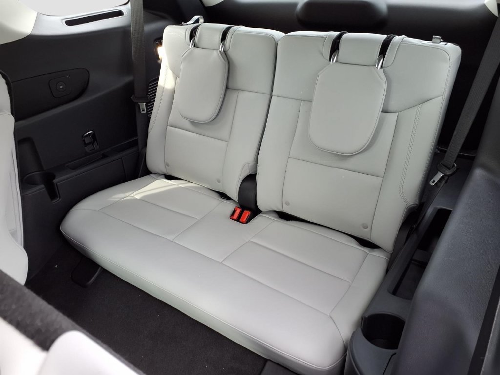 New 2026 Ford Explorer Platinum w/ LUX Leather Package AWD/4WD image 28