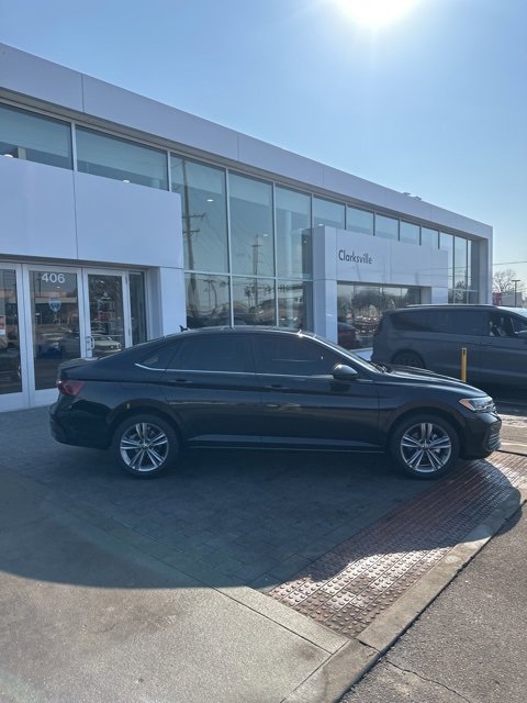 Certified 2024 Volkswagen Jetta SE w/ Panoramic Sunroof Package image 5