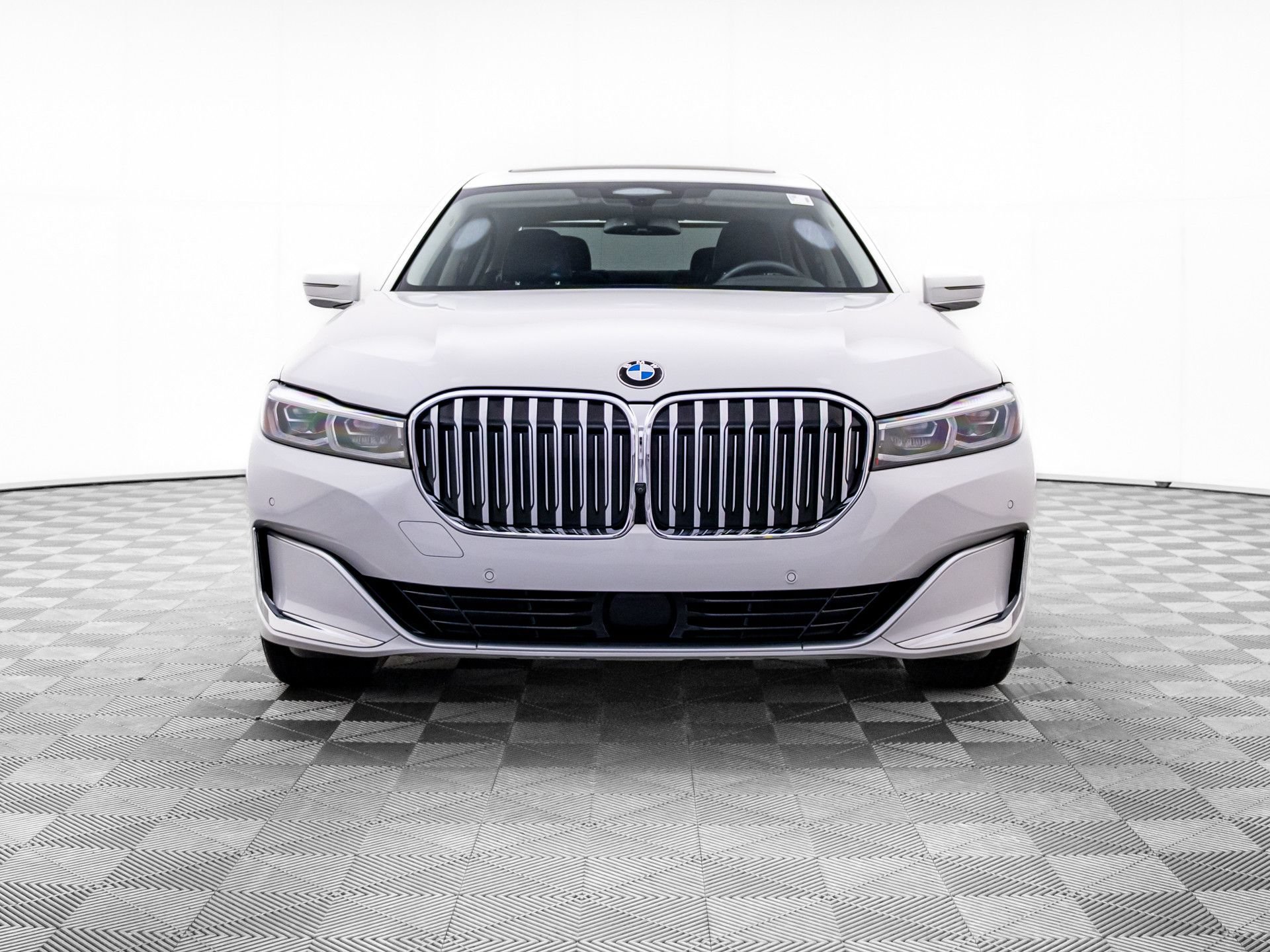 Certified 2022 BMW 750i xDrive AWD/4WD image 9