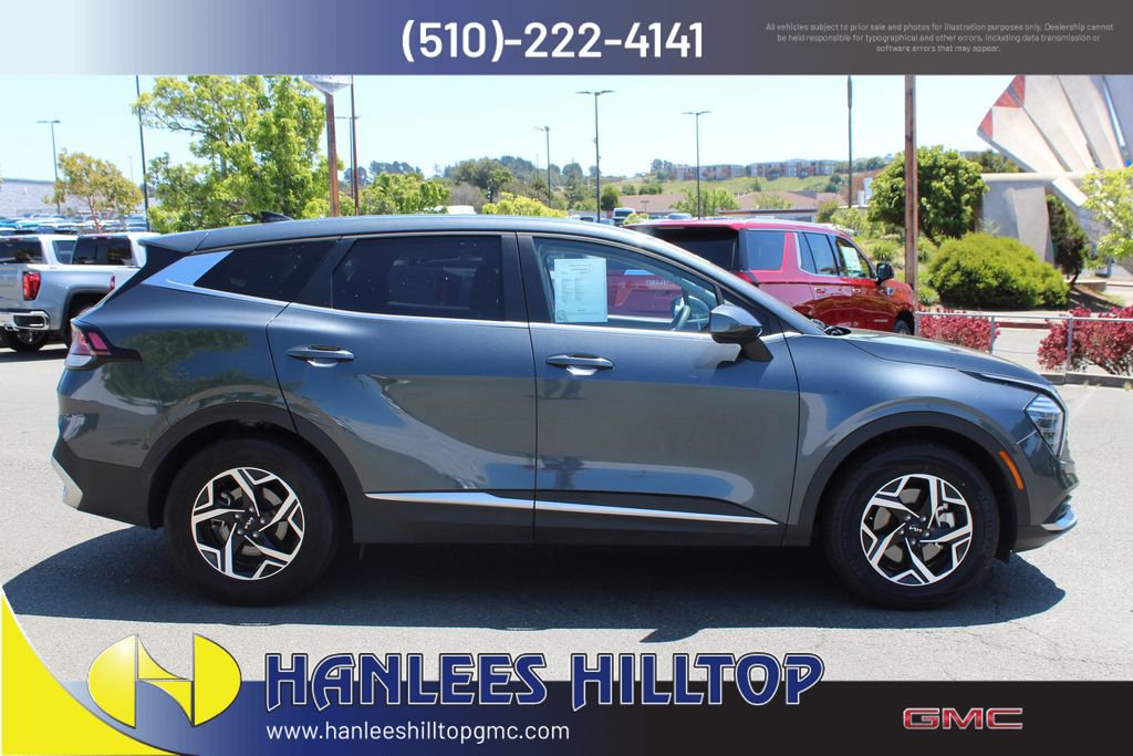 Used 2024 Kia Sportage LX FWD image 6