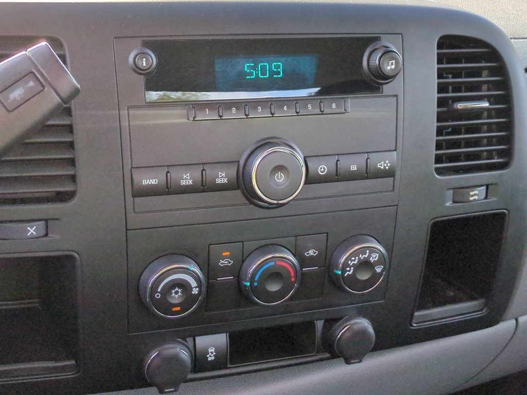 Used 2013 Chevrolet Silverado 1500 W/T AWD/4WD image 18