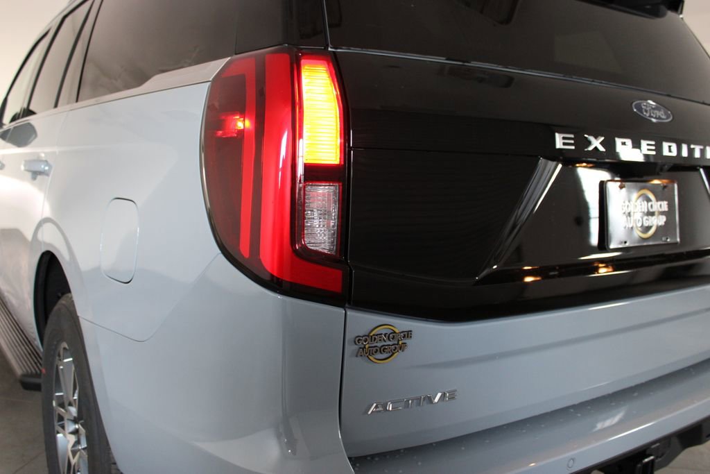 New 2026 Ford Expedition Active image 58